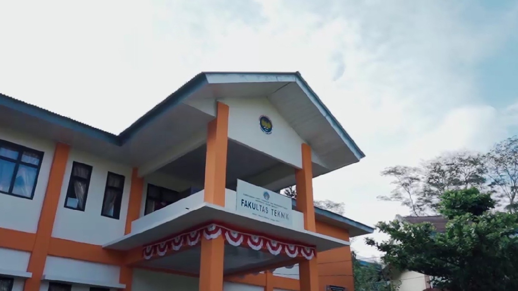 Fakultas Teknik Universitas Negeri Manado